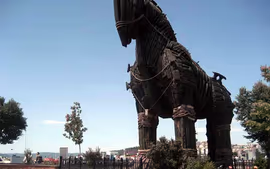 TURQUIA CON TREN DE ALTA VELOCIDAD Y CRUCERO 4 DIAS POR LAS ISLAS GRIEGAS