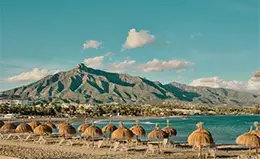 Descubre el lujo de Puerto Banús