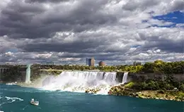 Aistentencia a las majestosas cataratas del Niágara