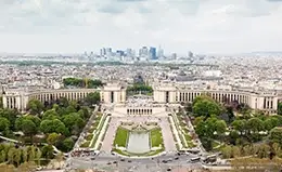 Recorrido por los lugares más icónicos de París.