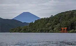 Relajación en Hakone, puerta de entrada al Monte Fuji.