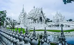 Visita al Templo Blanco y Templo Azul en Chiang Rai.	