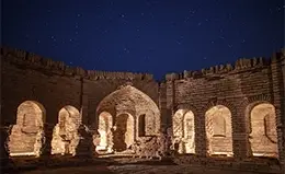 Visita el histórico Caravasar