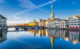 El último desayuno en Zurich.