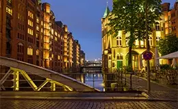 Descubre el puerto vibrante de Hamburgo