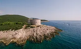 Visita a la icónica fortaleza Lovrijenac