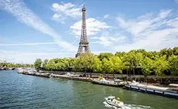 Crucero por el río Sena desde donde observar París desde un lado diferente;