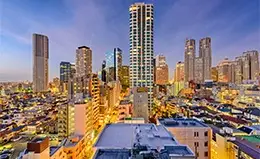 Explora la vida nocturna de Shinjuku