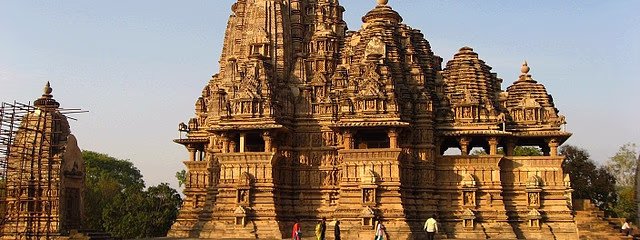 INDIA Y NEPAL: FUERTES Y TEMPLOS (Khajuraho - Varanasi Aereo - de Noviembre a Marzo) - EXCLUSIVO SPECIAL TOURS