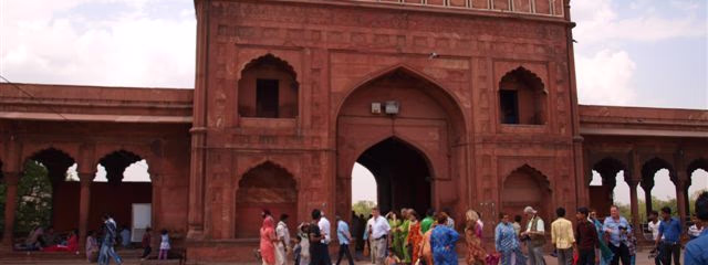 INDIA CON EXTENSION A BENARES EXCLUSIVO PARA MUJERES