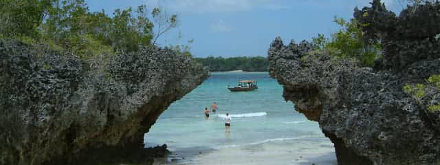 ISLA ZANZIBAR 5*: HOTEL SBH MONICA (5 NOCHES EN HABITACIÓN DELUXE EN TI )