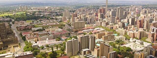 SUPER SUDAFRICA CON EXPERIENCIA EN EL WATERFRONT