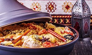 Emiratos Árabes, diversidad cultural en cada plato.