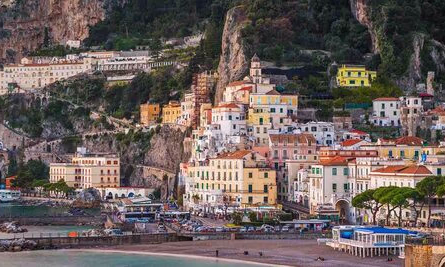 Cómo recorrer la Costa Amalfitana
