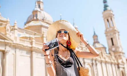 Consejos para ahorrar dinero en tu próximo viaje a España