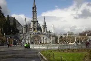 Lourdes